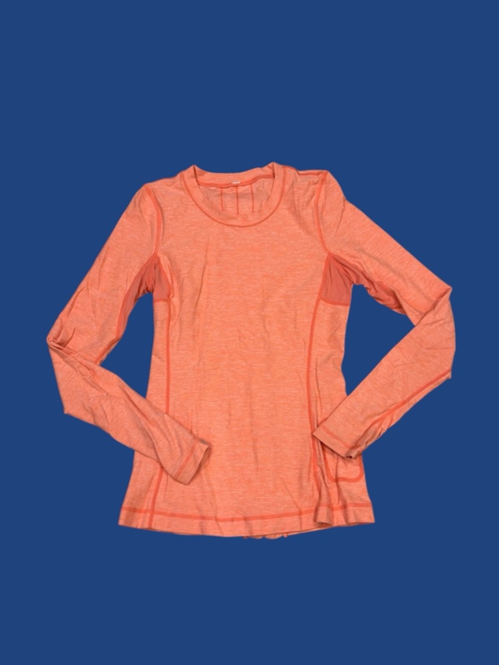 LULULEMON top